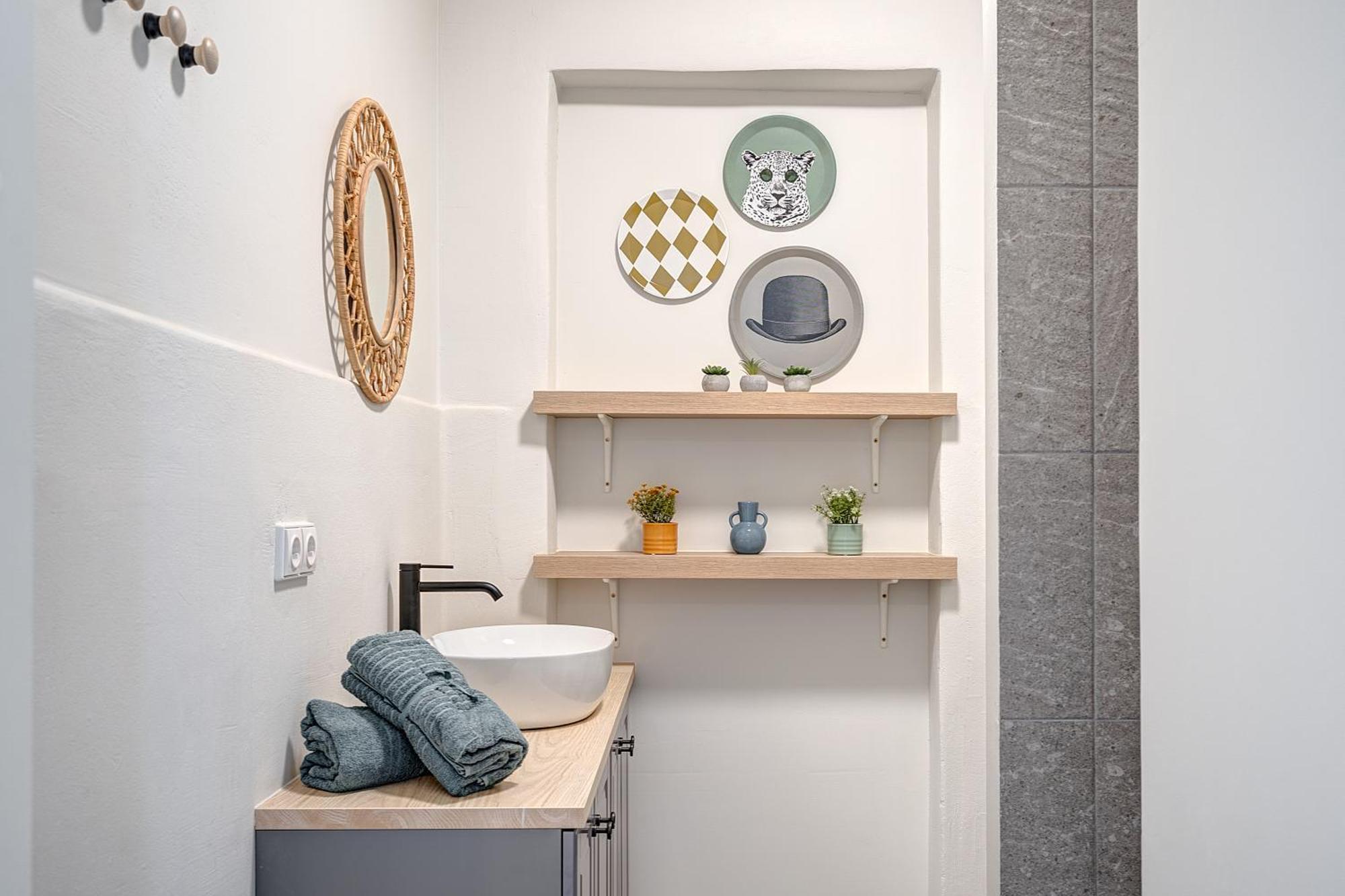Funky Penthouse City Center Kaunas Ngoại thất bức ảnh